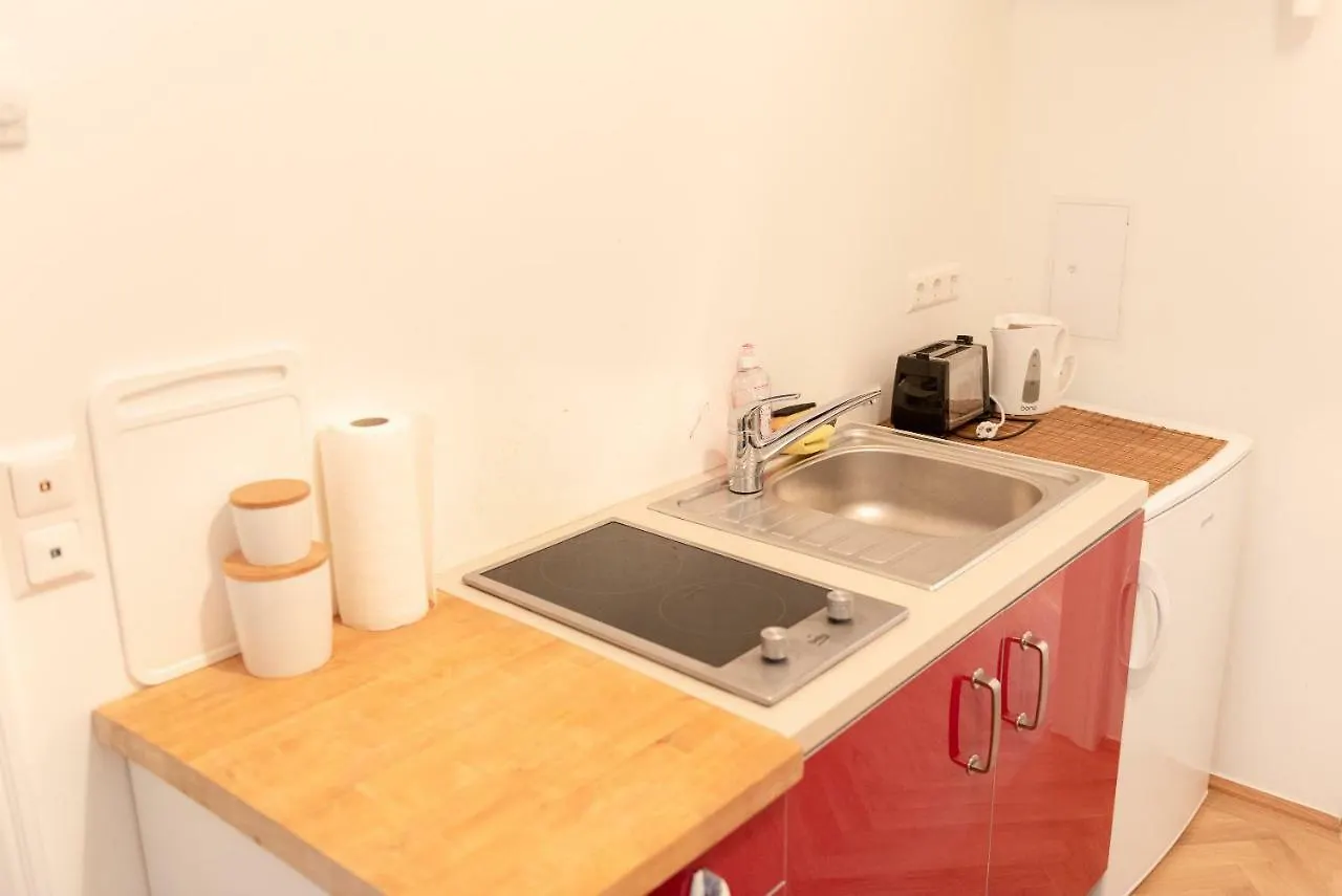 Vienna Living Apartments - Margareten 0*,  Austria